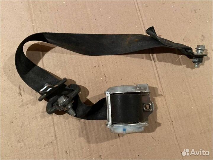 Ремень безопасности передний правый Лада Гранта