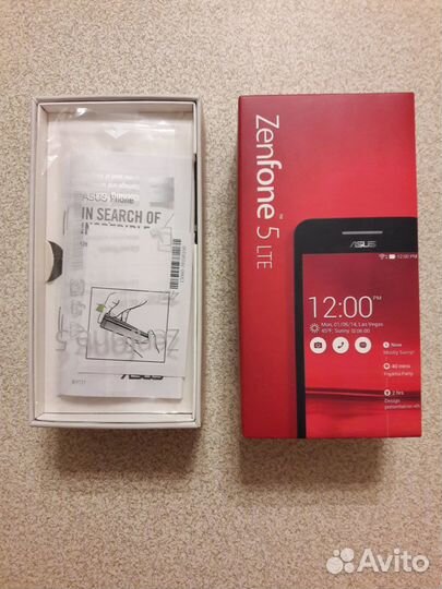 Коробка от мобильного телефона Asus Zenfone 5 LTE