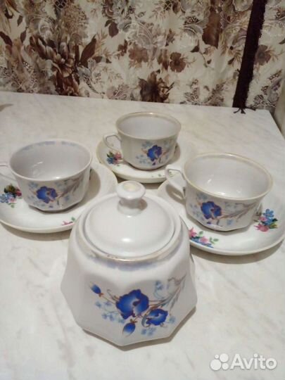 Посуда.Кофейный сервиз.Чайный сервиз.Сахарница.Чаш