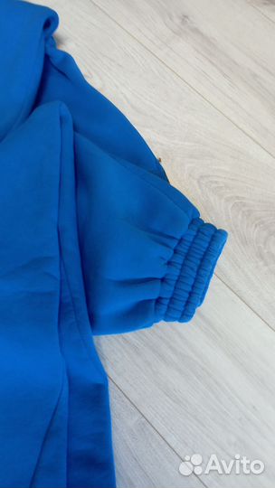 Спортивный костюм женский