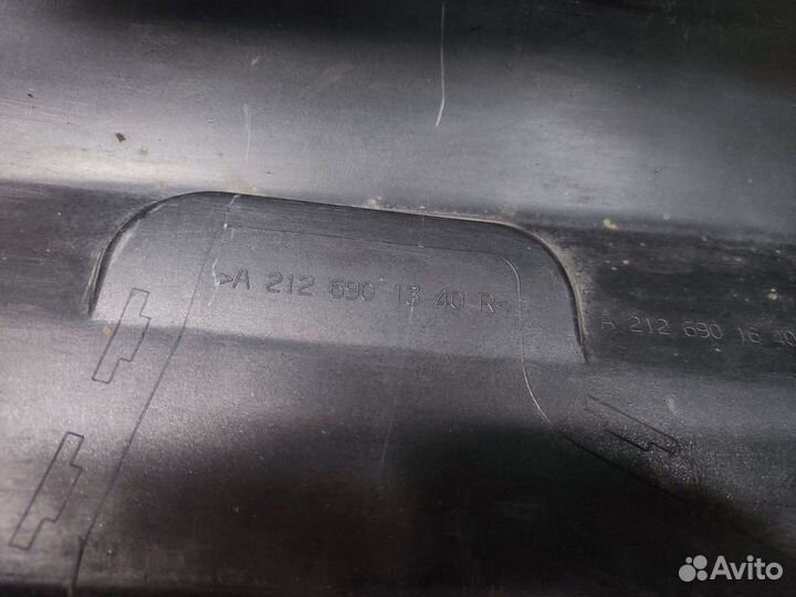 Накладка порога прав. W212 E class AMG