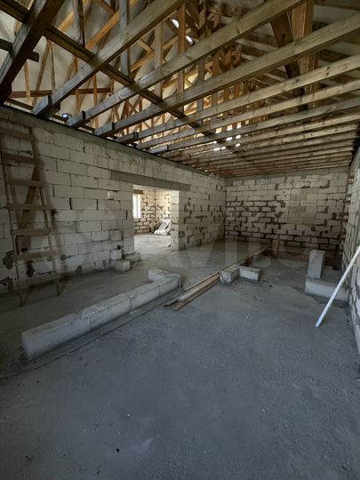 Дом 183,5 м² на участке 15 сот.