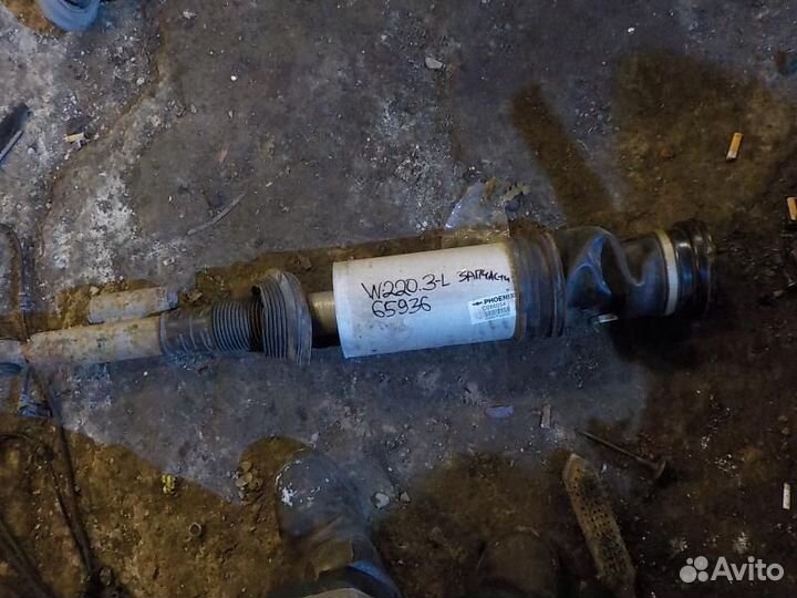 Амортизатор задний Mercedes S W220