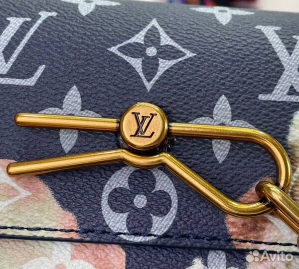 Сумка Louis Vuitton Steamer Wearable Wallet