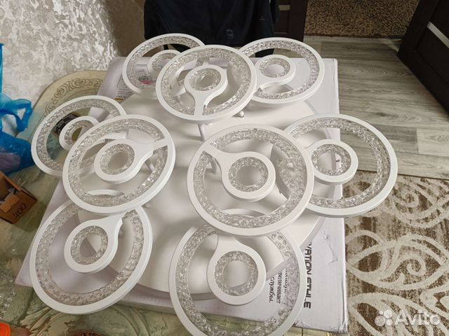 Люстра потолочная светодиодная с пультом