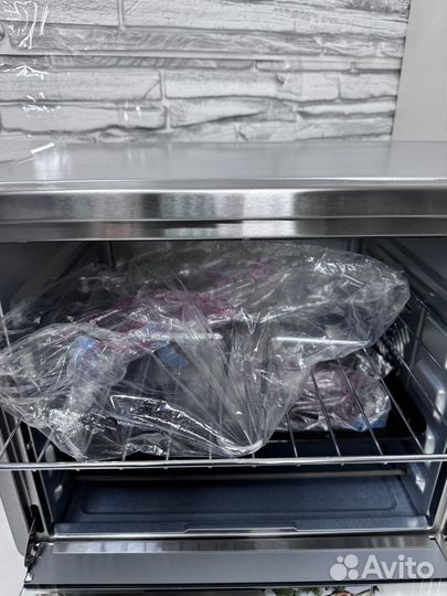 Электрическая печь Redmond в отличном состоянии