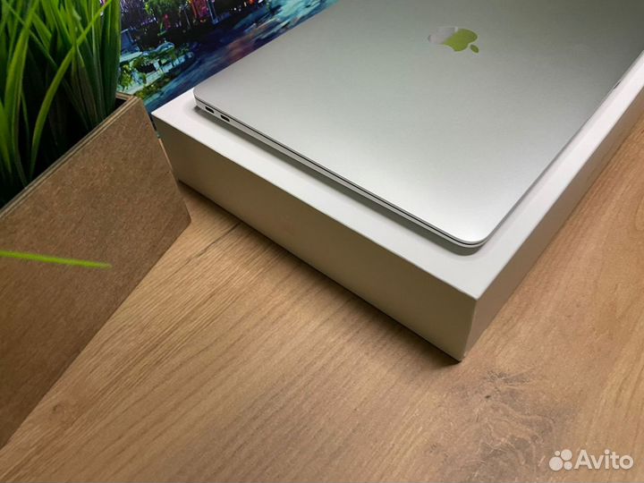 Macbook air 13 m1 Замечательный