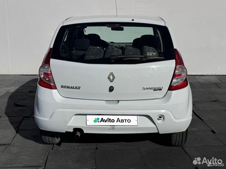 Renault Sandero 1.6 AT, 2013, 115 000 км