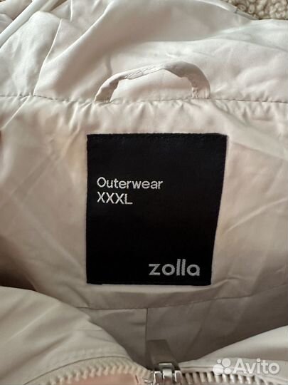 Теплое пальто с капюшоном