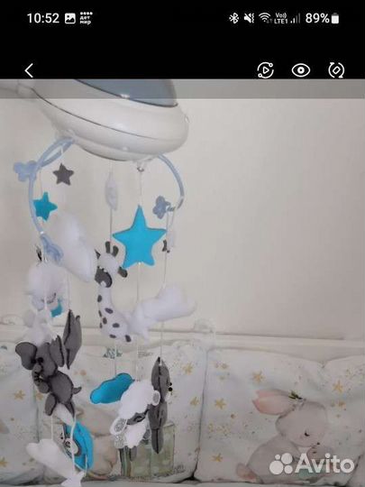 Музыкальный мобиль на кроватку