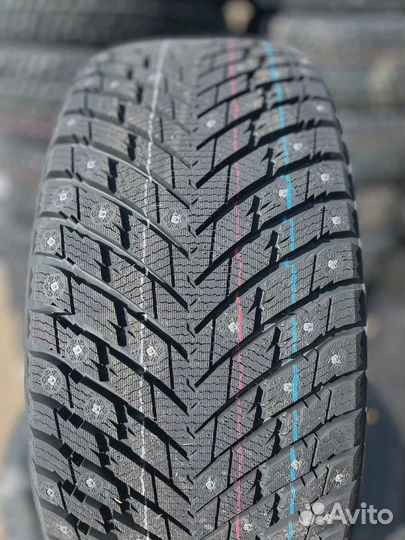 Arivo Ice Claw ARW7 235/45 R17 97T