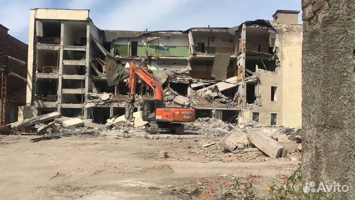 Демонтаж зданий, переработка ж/б конструкци