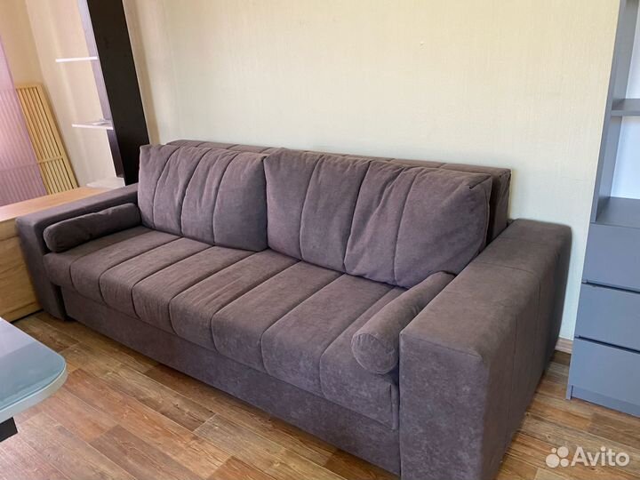 Диван со спальным местом