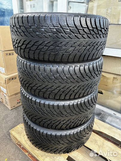 Nokian Tyres Hakkapeliitta R3 SUV 275/45 R21 110T