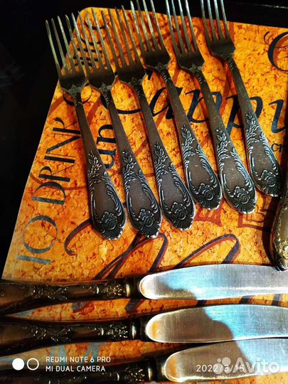 Набор для сервировки стола, мельхиор. Номерные зна