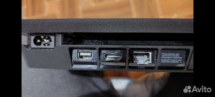 PS4 слим в идеале пломба на месте.коробка, диск