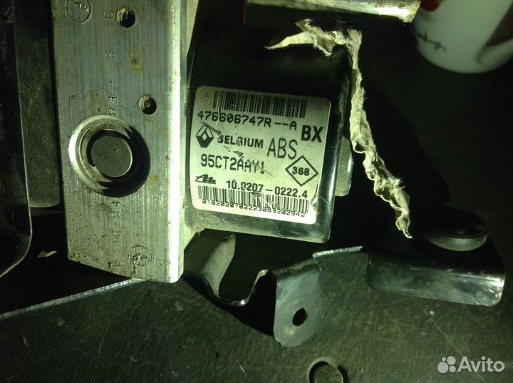 Блок ABS на Renault megan 3. 1,5 tdi механика