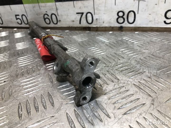 Рейка топливная рампа Toyota Rav 4 2006 2013