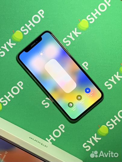 iPhone X, 256 ГБ