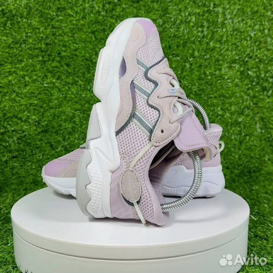 Кроссовки Adidas Ozweego