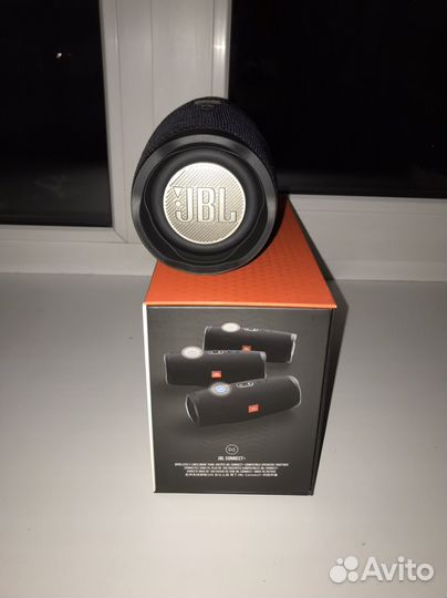 Колонка jbl charge 4