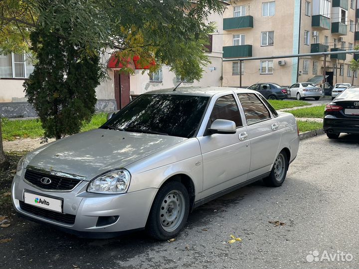 LADA Priora 1.6 МТ, 2010, 200 000 км