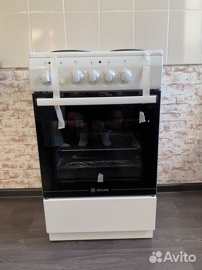 Плита электрическая de luxe