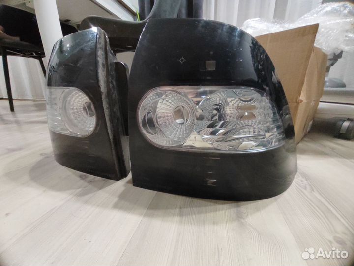 Задние фонари приора