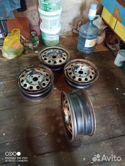 Колесные диски r15