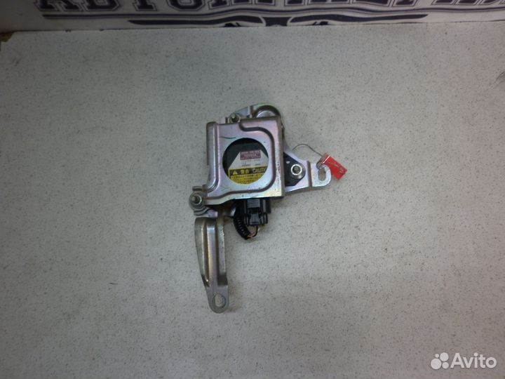 Датчик курсовой устойчивости Toyota Highlander 1