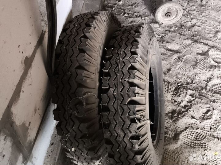 Продам 2 колеса УАЗ, и две шины