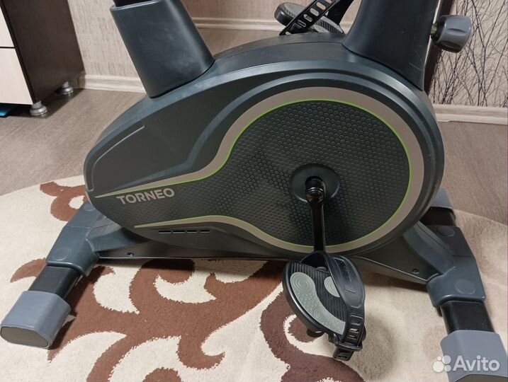 Велотренажер torneo vita B-352G