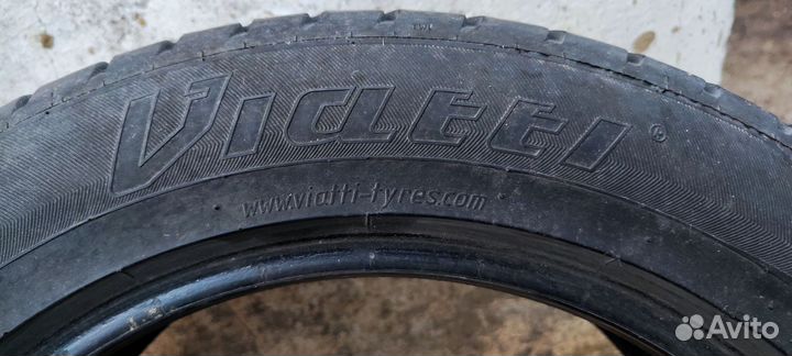 Viatti Strada Asimmetrico 205/55 R16