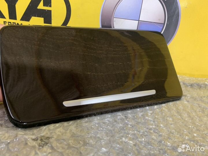 Декоративная накладка подстаканника bmw f10