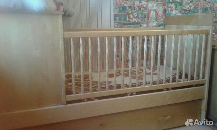 Детская кровать-трансформер