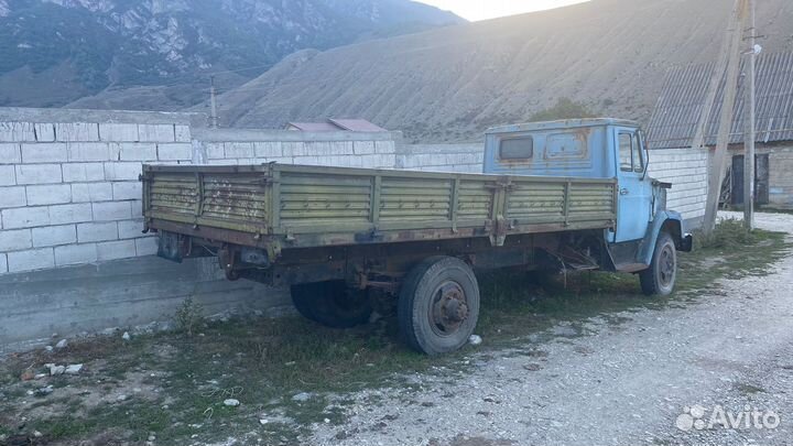 Кузов бортовой