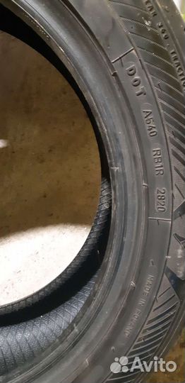 Goodyear EfficientGrip 225/50 R17 98