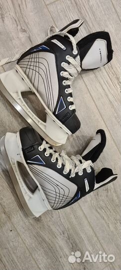 Коньки хоккейные