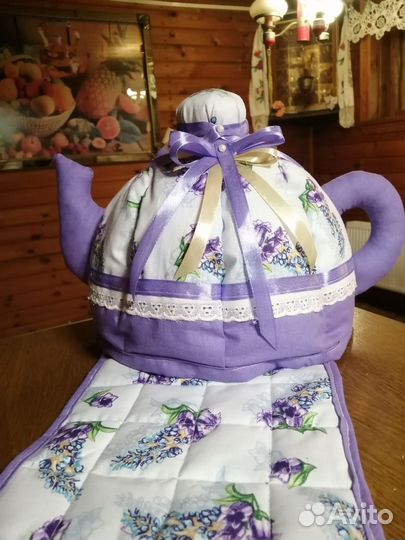 Кукла грелка на чайник
