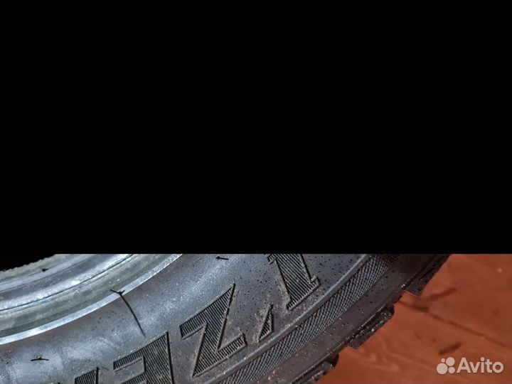Kumho I'Zen Wis KW19 235/55 R17