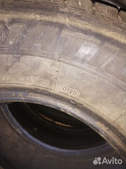 Ovation V-02 225/75 R16C