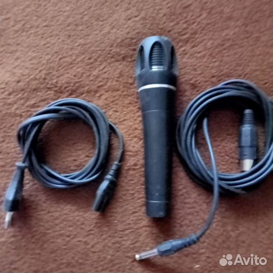 Караоке микрофон