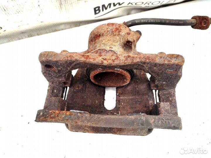 Суппорт передний правый (2006-2013) Suzuki SX4