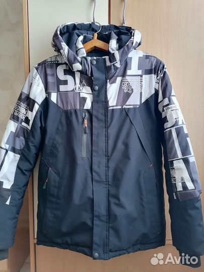 Куртка зимняя на подростка 44размера
