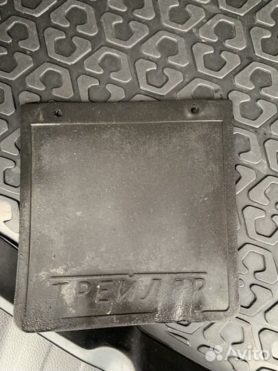 Брызговик от прицепа трейлер