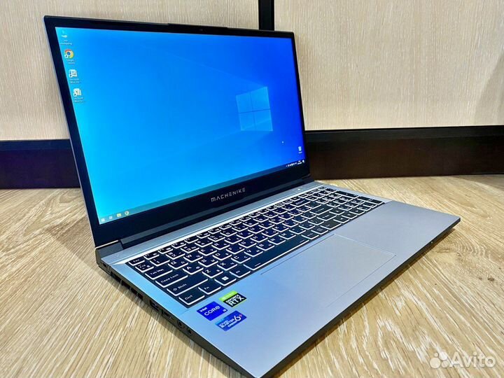 Новый игровой ноутбук, гарантия