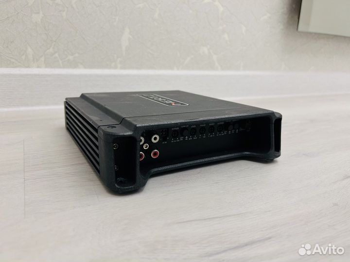 Усилитель Hertz HCP 1D