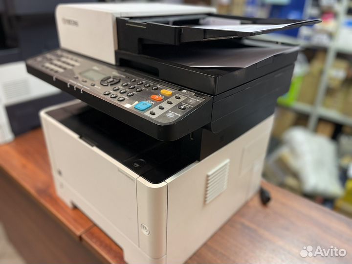 Мфу лазерный Kyocera ecosys M2040dn (176248)