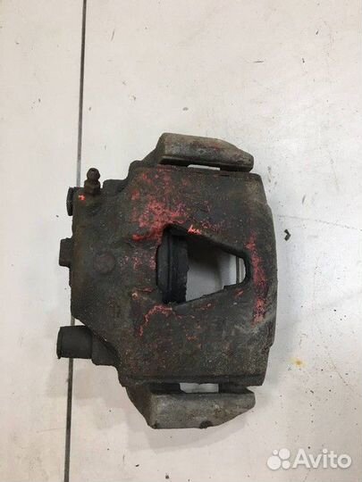 Суппорт тормозной передний левый Opel Vectra