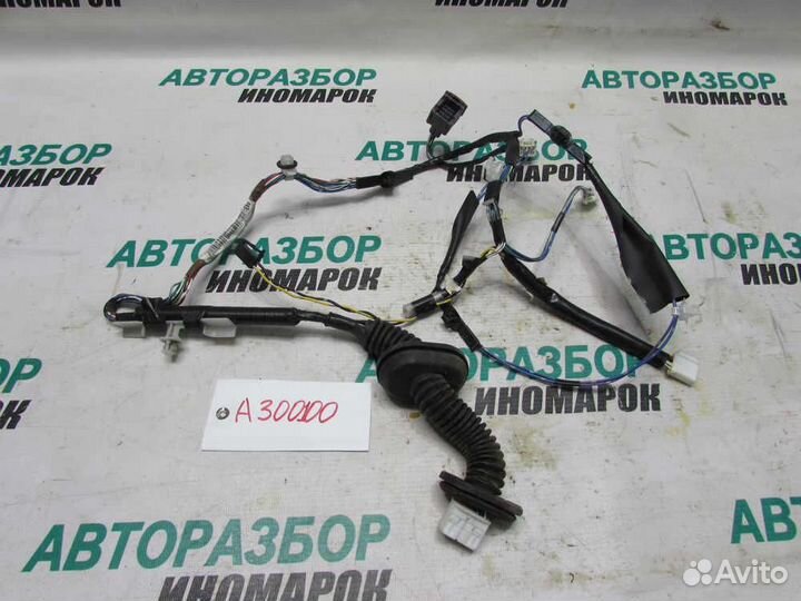 Проводка двери для Toyota Avensis 2 2003-2008г